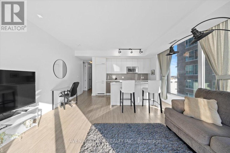 29331746/901-111-champagne-avenue-s/west-centre-town/ottawa/ontario/K1S5V3_10