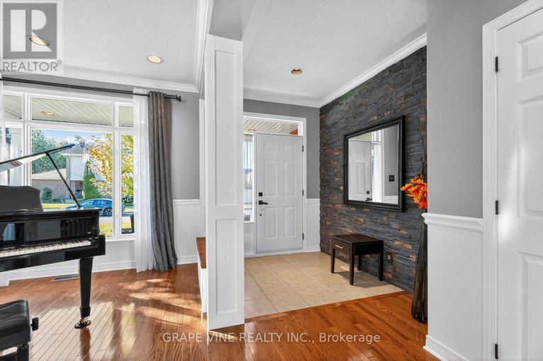 28879792/823-scala-avenue/notting-hillsummerside/ottawa/ontario/K4A4M2_7