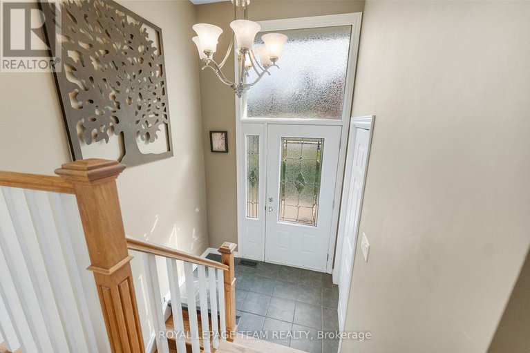 29009688/1059-flynn-avenue/kinburn/ottawa/ontario/K7S3G7_7