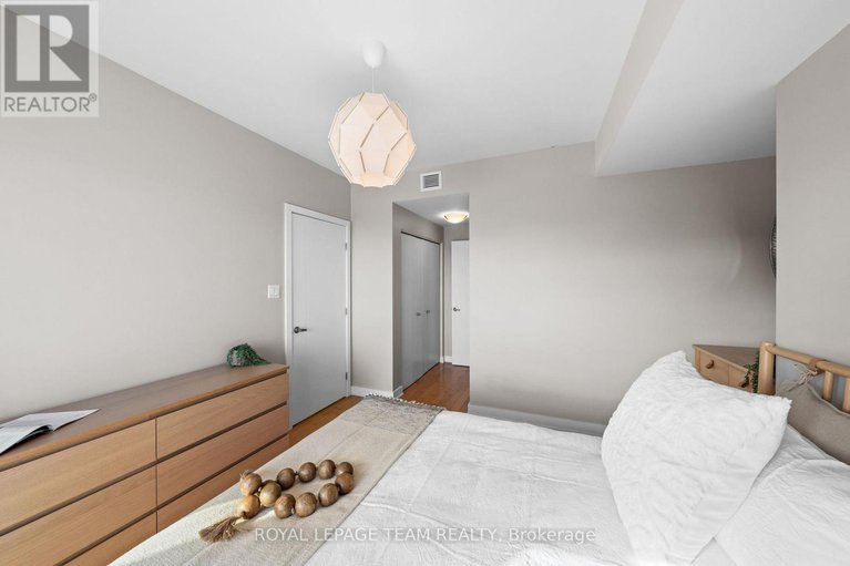 29285179/907-40-nepean-street/ottawa-centre/ottawa/ontario/K2P0X5_20