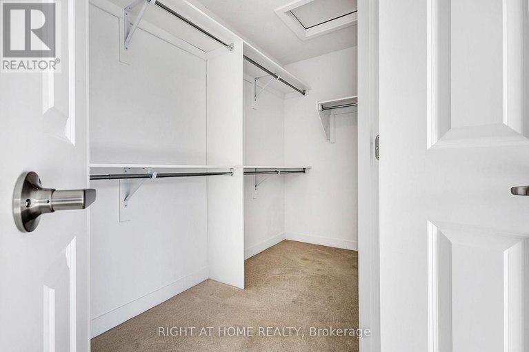 29632848/500-triangle-street/emerald-meadowstrailwest/ottawa/ontario/K2V0M8_18