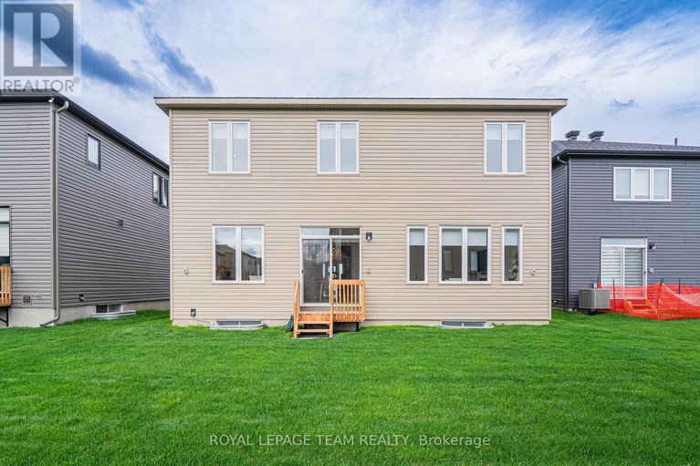 28284259/2055-wanderer-avenue/mahogany-community/ottawa/ontario/K4M0W9_50