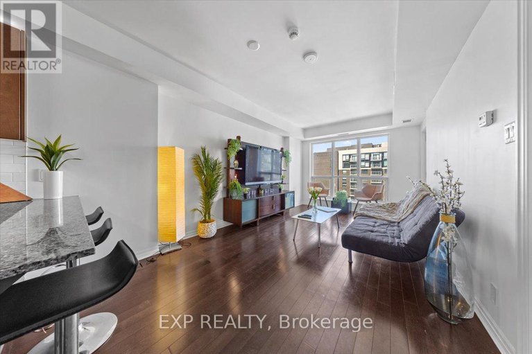 28749894/2505-242-rideau-street/sandy-hill/ottawa/ontario/K1N0B7_9