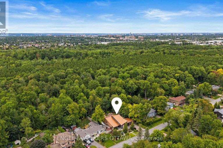 28760477/37-revol-road/merivale-gardens/ottawa/ontario/K2G0B8_44