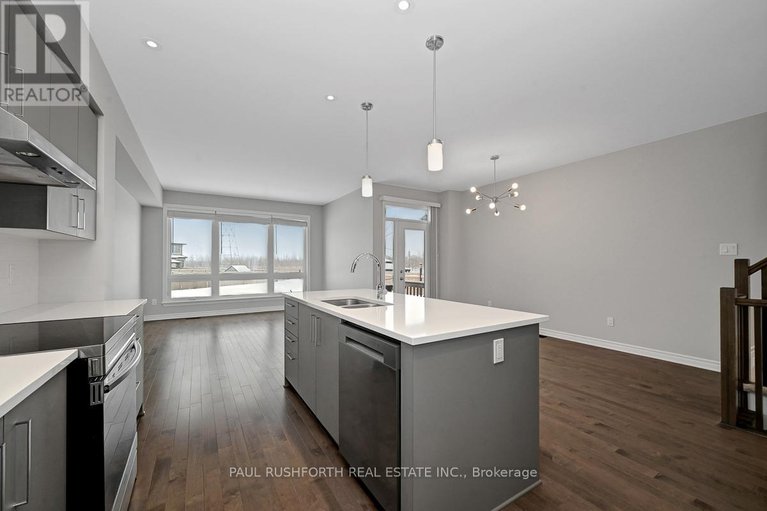 29438101/4958-abbott-street-e/emerald-meadowstrailwest/ottawa/ontario/K2V0M6_13