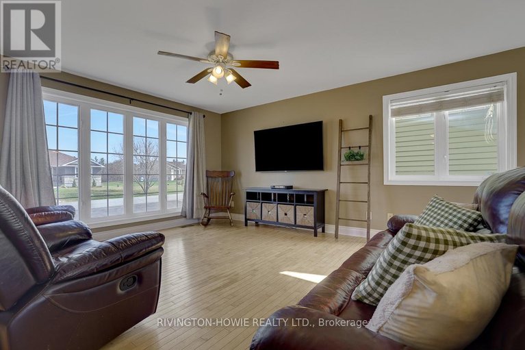 29624951/55-creek-drive/fitzroy/ottawa/ontario/K0A1X0_3