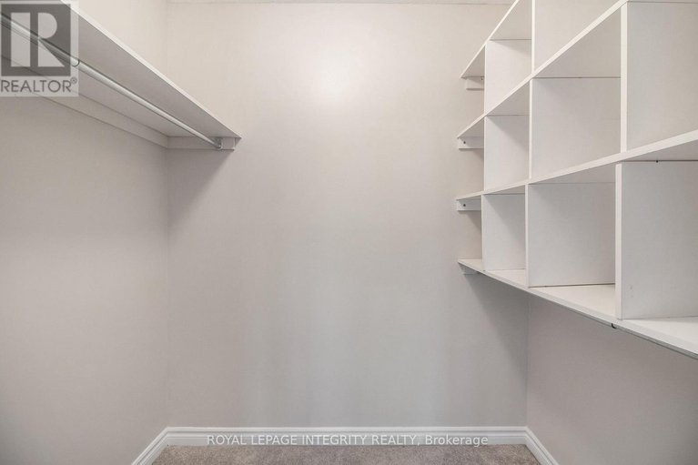 29036509/2080-melette-crescent/avalon-east/ottawa/ontario/K4A4X2_18