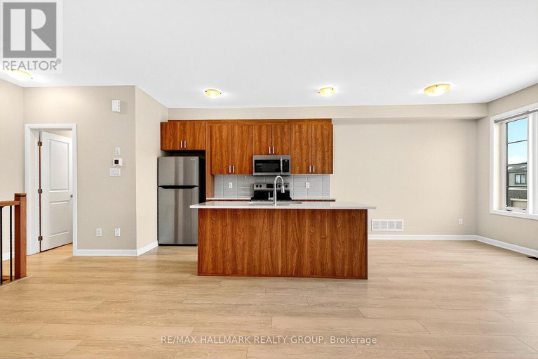 29099860/348-raheen-court-ottawa-circuit/half-moon-bay/ottawa/ontario/K2J7C2_17