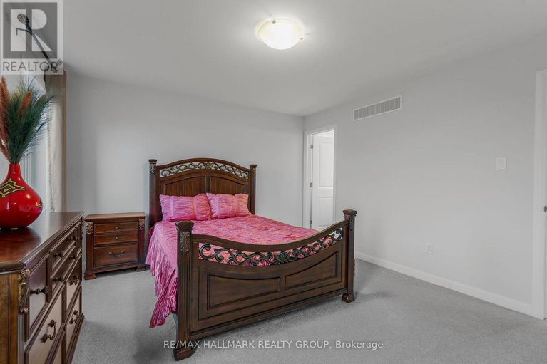 29262020/5017-abbott-street-e/emerald-meadowstrailwest/ottawa/ontario/K2V0M6_24