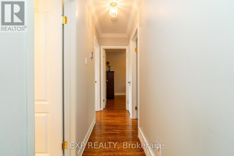 28844874/1828-lorraine-avenue/urbandale-acres/ottawa/ontario/K1H6Z8_17