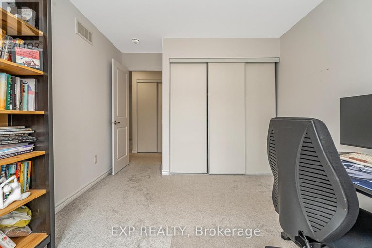 28586832/76-rallidale-street/blossom-parkkemp-parkfindlay-creek/ottawa/ontario/K1X0G7_25