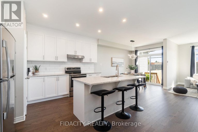 28939725/508-bulat-court/stittsville-north/ottawa/ontario/K2S0X6_11