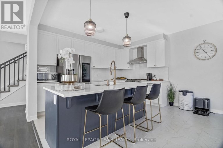 29634186/647-cygnus-street/half-moon-bay/ottawa/ontario/K2J7A9_8