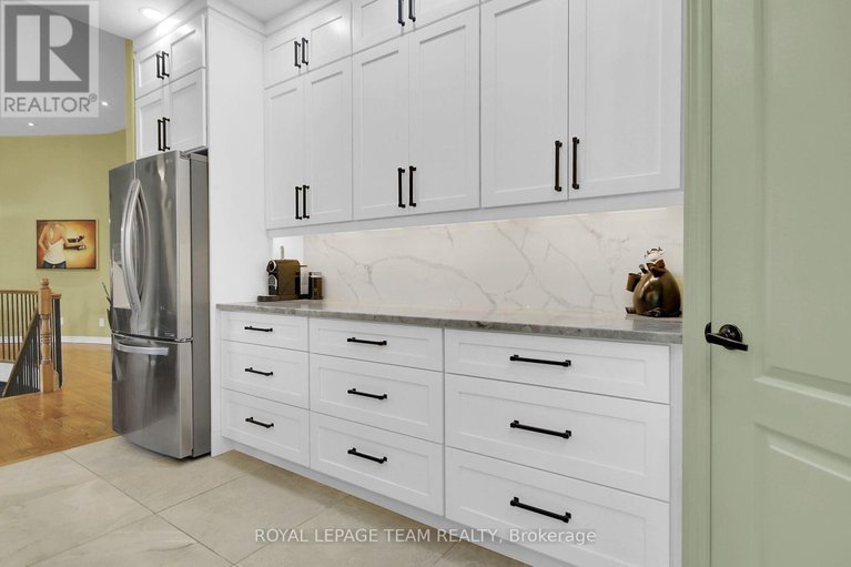 29359400/2539-kearns-way/osgoode-twp-north-of-reg-rd-6/ottawa/ontario/K4P1R9_11