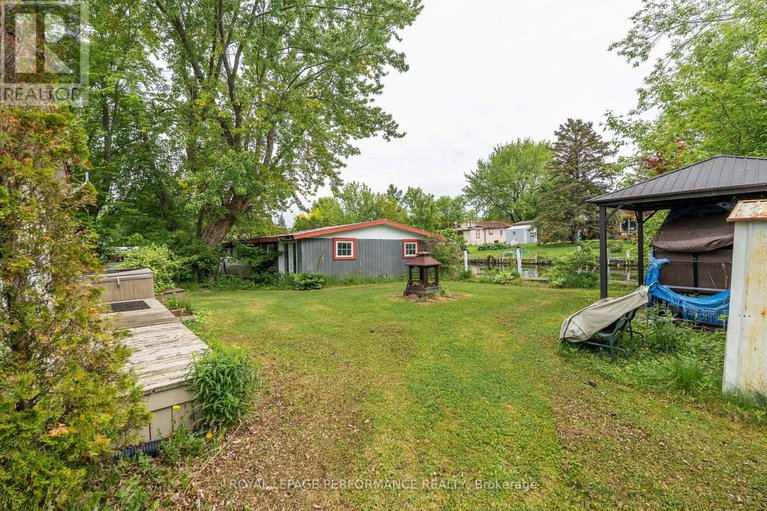 28395062/6223-164th-avenue/south-glengarry-lancaster-twp/south-glengarry/ontario/K0C1E0_6