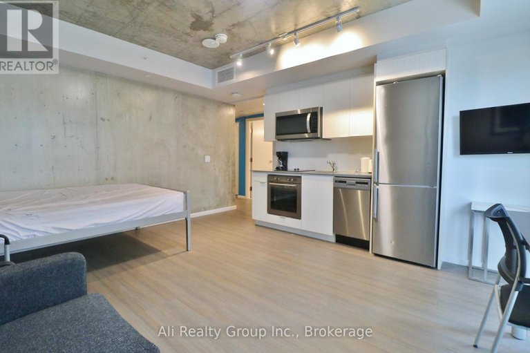 28928402/1618-105-champagne-avenue-s/west-centre-town/ottawa/ontario/K1S5E5_14