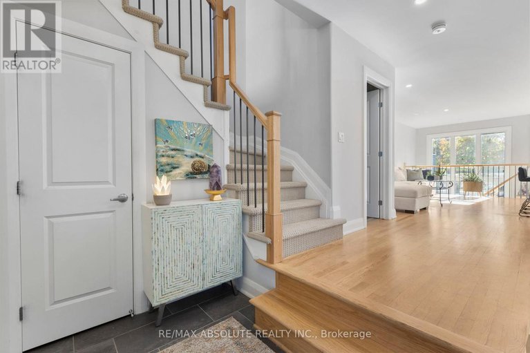 28939991/90-porter-street/stittsville-south/ottawa/ontario/K2S2L8_18