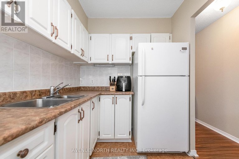 28332368/1504-158a-mcarthur-avenue/vanier/ottawa/ontario/K1L7E7_10