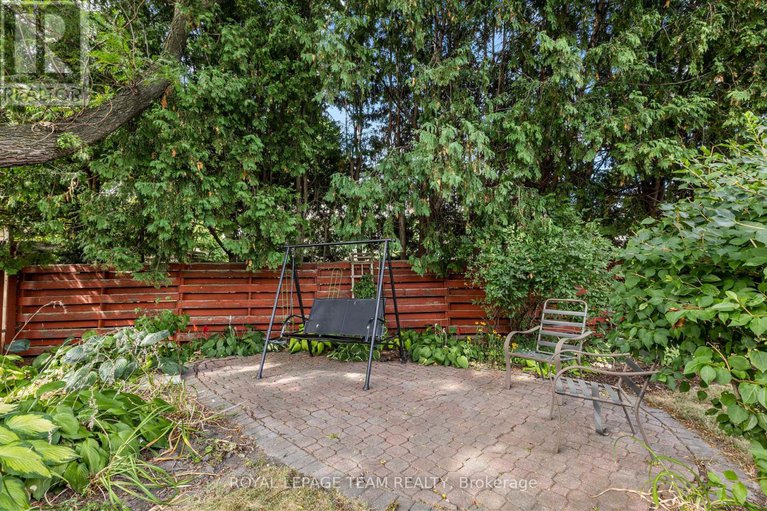 28772681/153-david-drive/meadowlandsst-claire-gardens/ottawa/ontario/K2G2N6_31