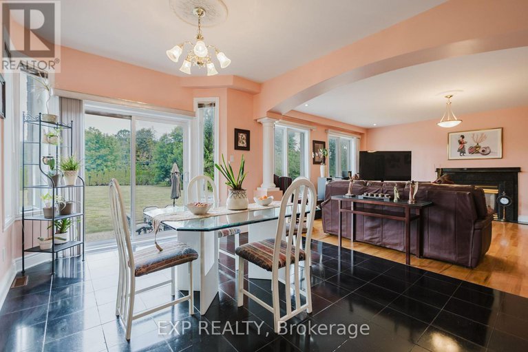 28808188/5472-wicklow-drive/manotick-village-manotick-estates/ottawa/ontario/K4M1C4_12
