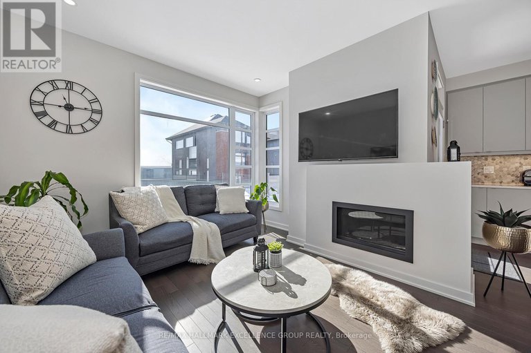 29400728/677-honeydew-street/riverside-southgloucester-glen/ottawa/ontario/K1X0K5_12