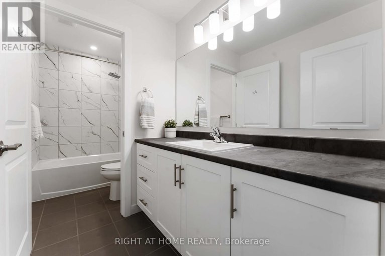 28377550/707-kirkham-crescent/btwn-franktown-rd-fallowfield-rd/ottawa/ontario/K0A2Z0_21