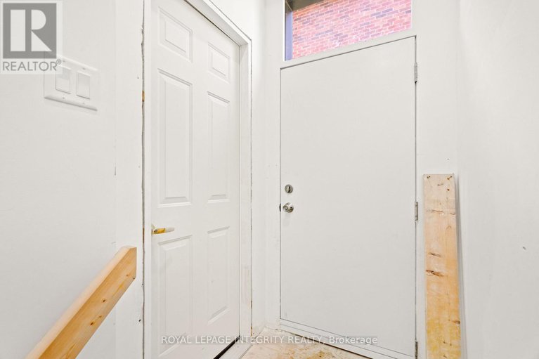 29082051/266-currell-avenue/westborohampton-park/ottawa/ontario/K1Z7J6_35