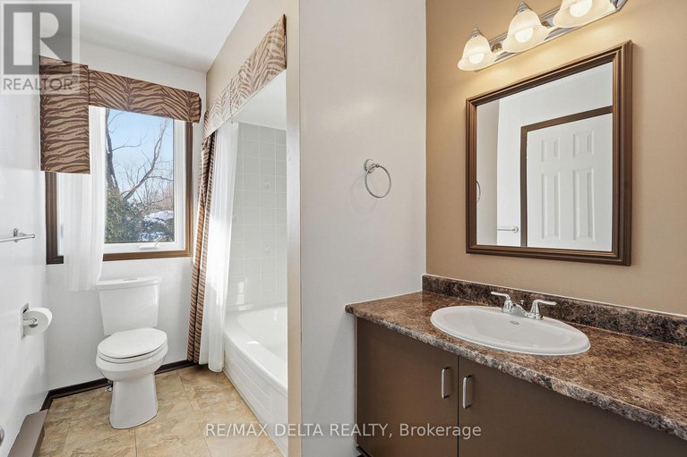 29322185/7-1948-riviera-terrace/town-of-rockland/clarence-rockland/ontario/K4K1J4_18