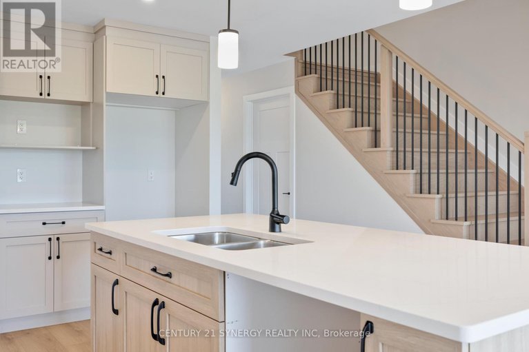 28985532/19-helen-street/north-stormont-finch-twp/north-stormont/ontario/K0A1R0_10