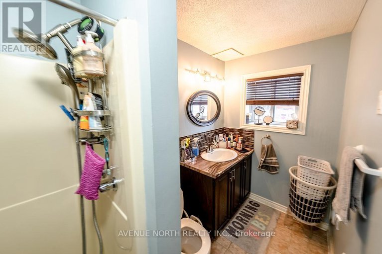 29413280/894-lise-crescent/town-of-rockland/clarence-rockland/ontario/K4K1G8_22