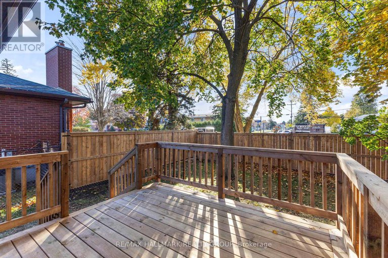 29102044/2186-lenester-avenue/mckellar-heightsglabar-park/ottawa/ontario/K2A1L4_34