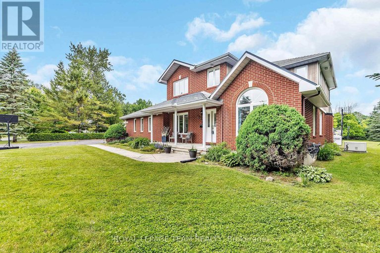 28507546/1536-sherruby-way/rural-kanata-central/ottawa/ontario/K2W1A9_4