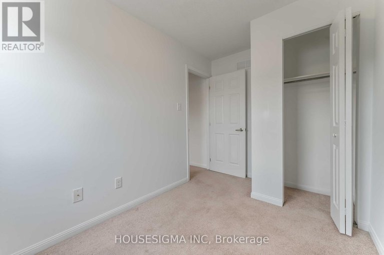 28698306/758-sanibel-private/westcliffe-estates/ottawa/ontario/K2H0A8_27
