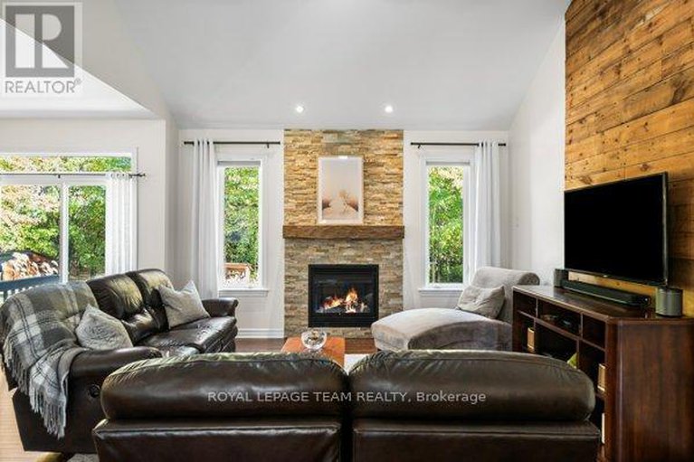 29392991/524-osmond-daley-drive/huntley-ward-south-east/ottawa/ontario/K0A1L0_19