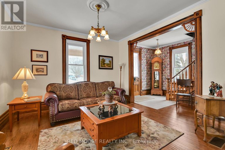 29413617/489-fred-street/winchester/north-dundas/ontario/K0C2K0_9