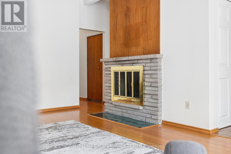 29578731/1989-michigan-avenue/urbandale-acres/ottawa/ontario/K1H6Y1_8