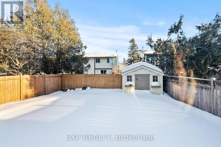 29397819/1424-progress-place/pineview/ottawa/ontario/K1B5M3_35