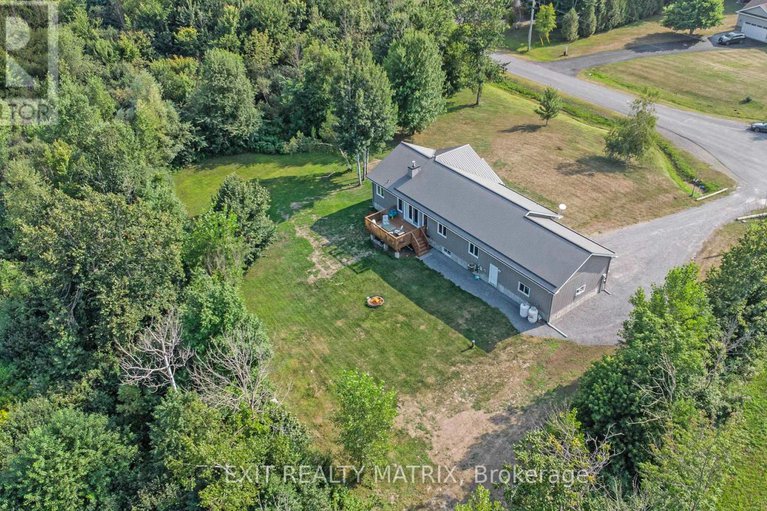 28706062/1991-thibault-court/north-dundas-winchester-twp/north-dundas/ontario/K0C1H0_43