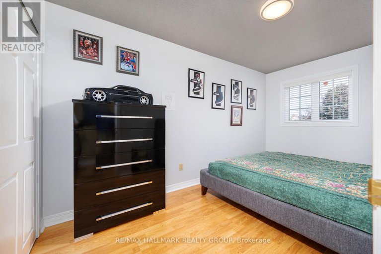 28669563/2180-johnston-road/hunt-club-park/ottawa/ontario/K1G5K2_24