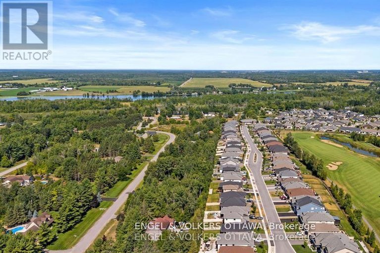 29686734/221-blackhorse-drive/north-grenville-twp-kemptville-south/north-grenville/ontario/K0G1J0_36