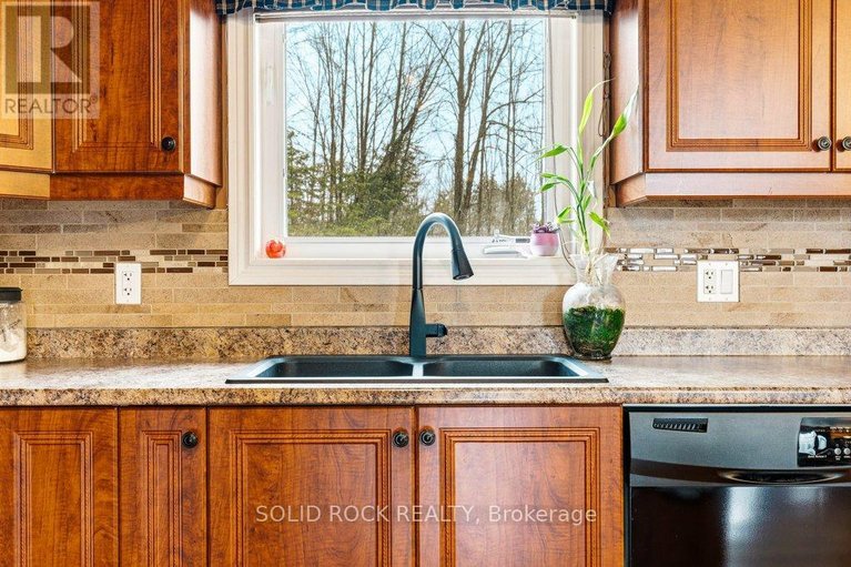 29622725/5-red-oak-drive/north-grenville-twp-kemptville-south/north-grenville/ontario/K0G1J0_26