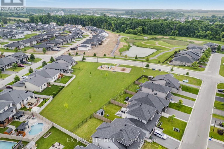 29320193/700-namur-street/embrun/russell/ontario/K0A1W0_42