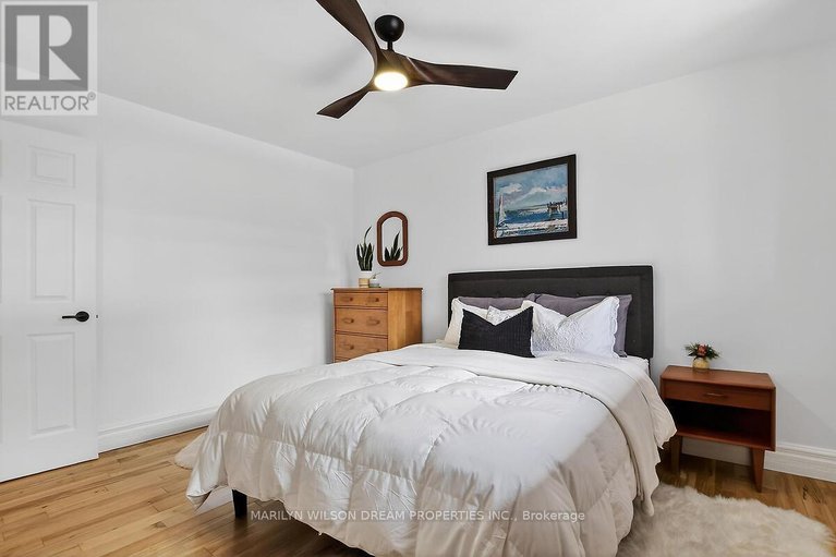 29599055/2105-bangor-street/elmvale-acresurbandale/ottawa/ontario/K1G2X6_26