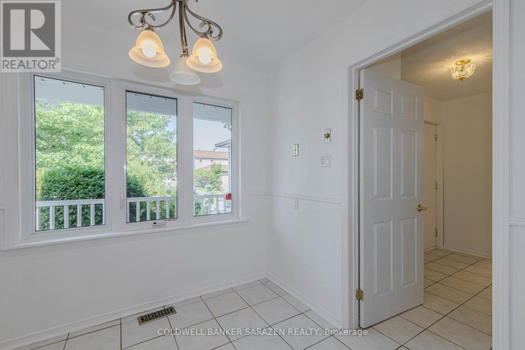 28624052/2833-mozart-court/emerald-woodssawmill-creek/ottawa/ontario/K1T2P6_21