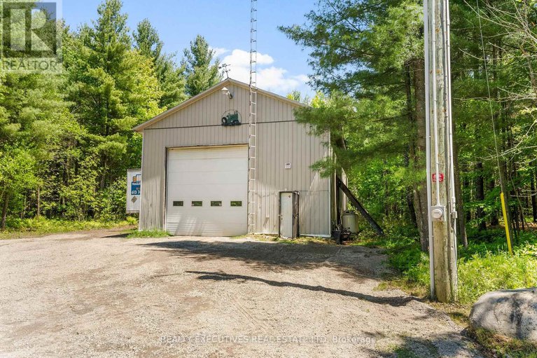 28375917/10650-irish-headline-road/south-dundas-williamsburgh-twp/south-dundas/ontario/K0E1W0_42