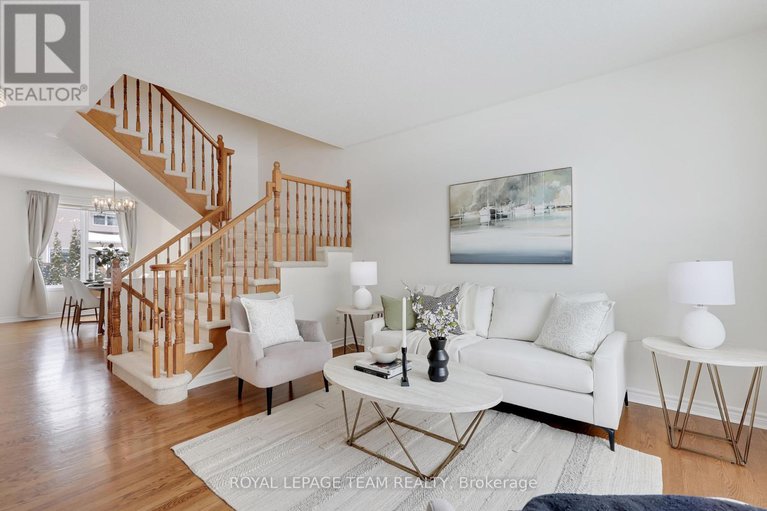 29354960/7-manorgate-place/craig-henrywoodvale/ottawa/ontario/K2G6L3_7