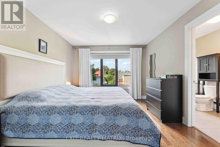 29666799/97-queen-mary-street/overbrookcastle-heights/ottawa/ontario/K1K1X6_26