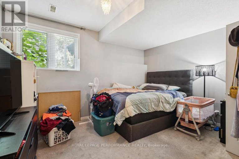 28623555/5-67-steele-park-private/cyrville/ottawa/ontario/K1J0J2_17