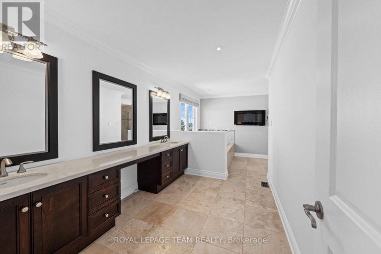 29388104/430-kilmarnock-way/stonebridge/ottawa/ontario/K2J0M5_38