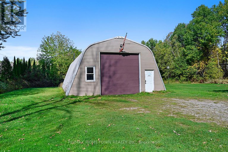 28991889/6290-6th-concession-road/augusta-twp/augusta/ontario/K6V5T2_31